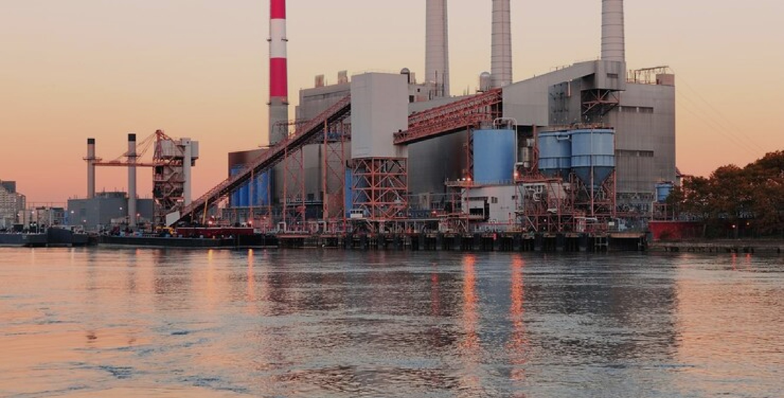 587740090a74a5441c85db17dbb53b0d